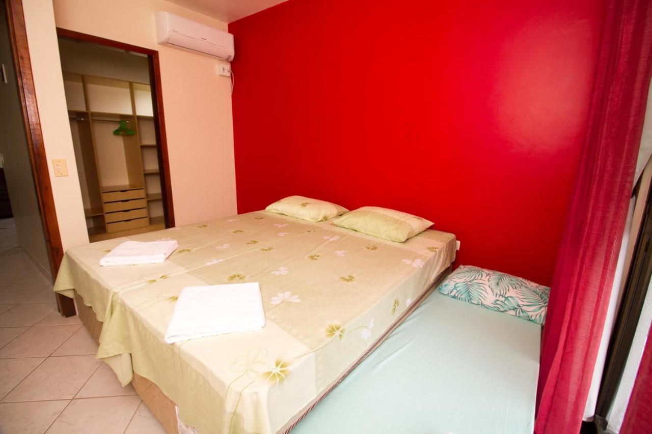 Residencial Andorinhas Apartment Bombinhas Exterior photo